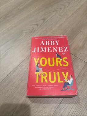 Abby Jimenez "Yours Truly" Paperback